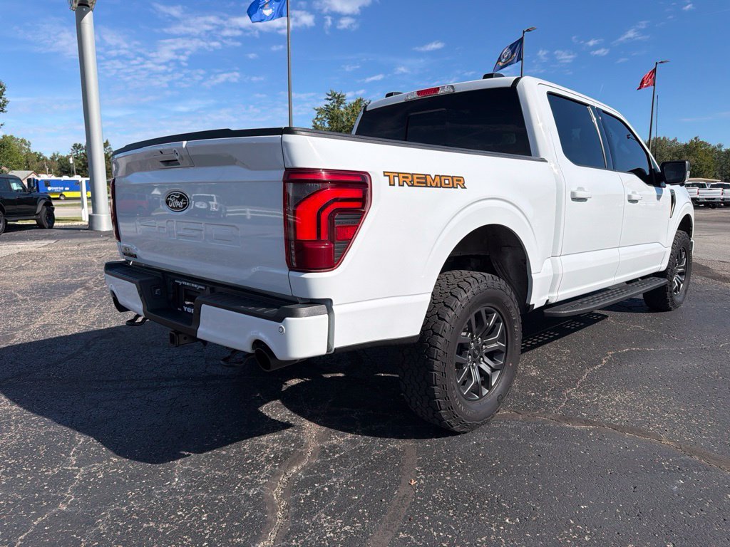Used 2024 White Ford Tremor image 11
