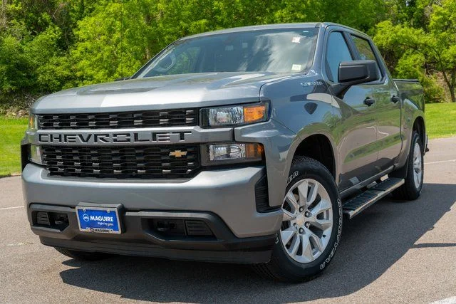 2019 Chevrolet Silverado 1500 Custom 4X4 Crew Cab Short Box's photo