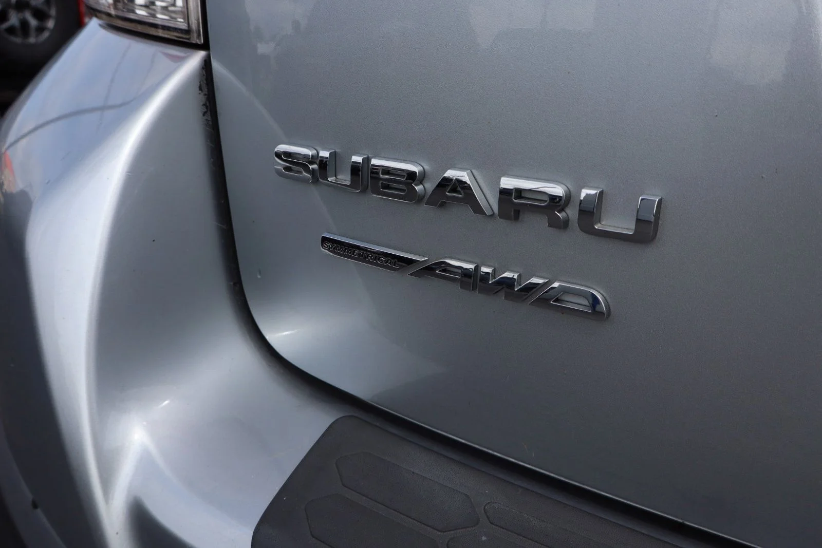 Used 2018 Ice Silver Metallic Subaru 2.0i Premium image 45