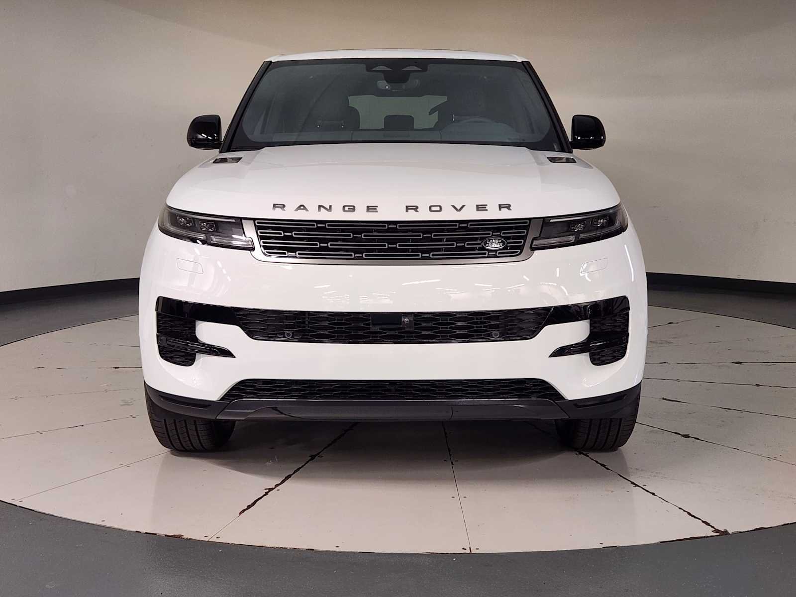 New 2027 Fuji White Land Rover SE image 9