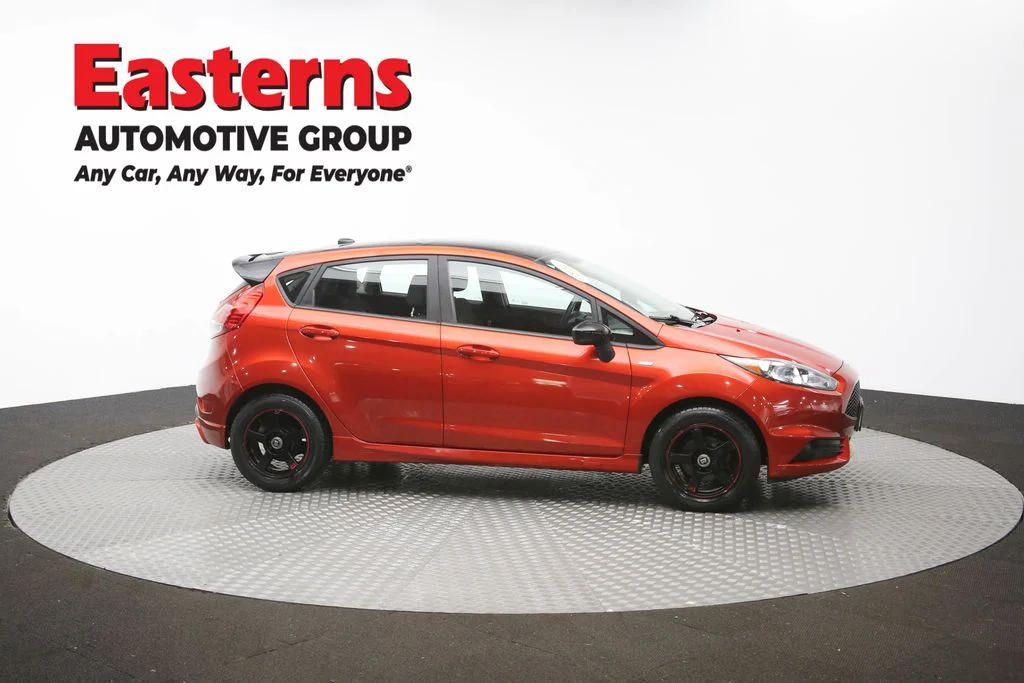 Used 2019 Red Ford ST image 46