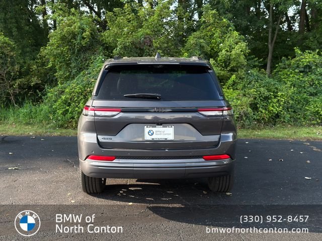 Used 2026 Gray Metallic Jeep Limited Reserve image 11
