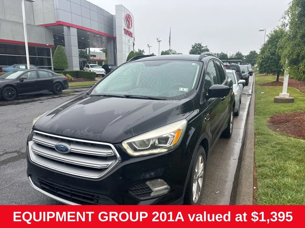 2017 Ford Escape SE's photo