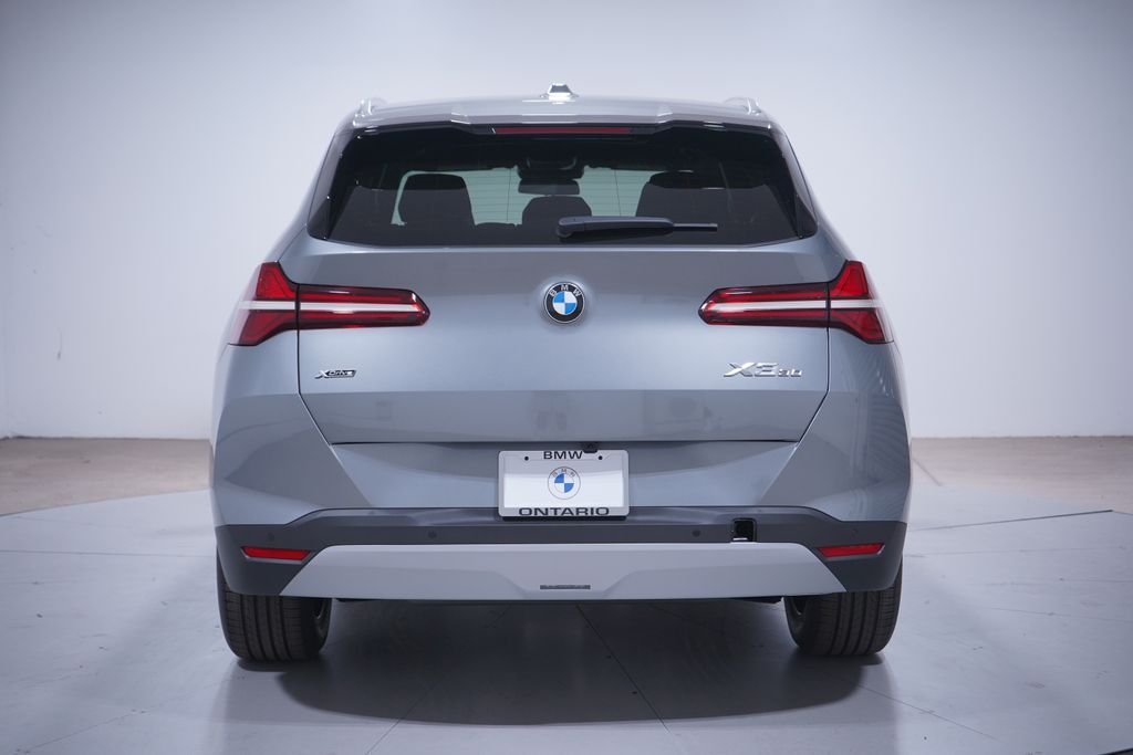 New 2026 Gray Metallic BMW 30 xDrive image 5