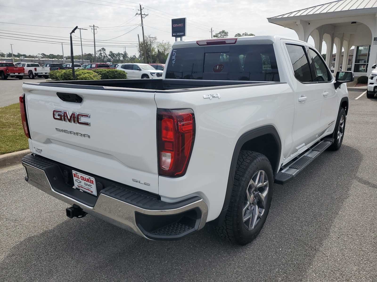 2026 GMC Sierra 1500 SLE - Photo 6