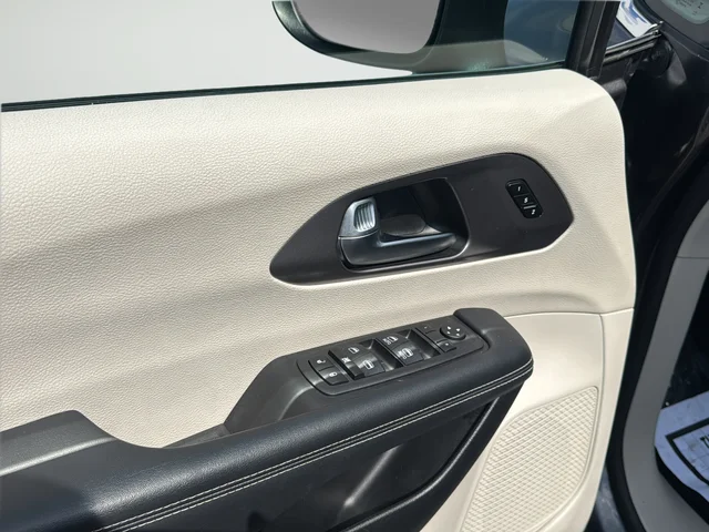 Used 2023 Gray Chrysler Touring L image 24