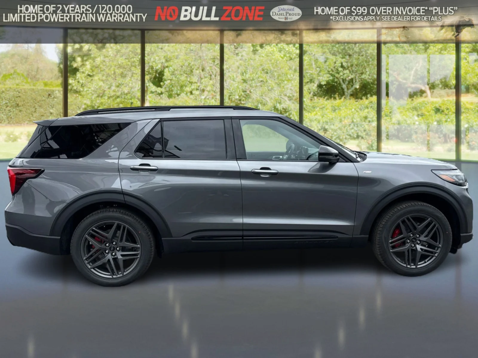 New 2026 Carbonized Gray Metallic Ford ST-Line image 6