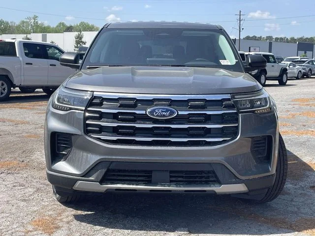 New 2026 Gray Ford Active image 7