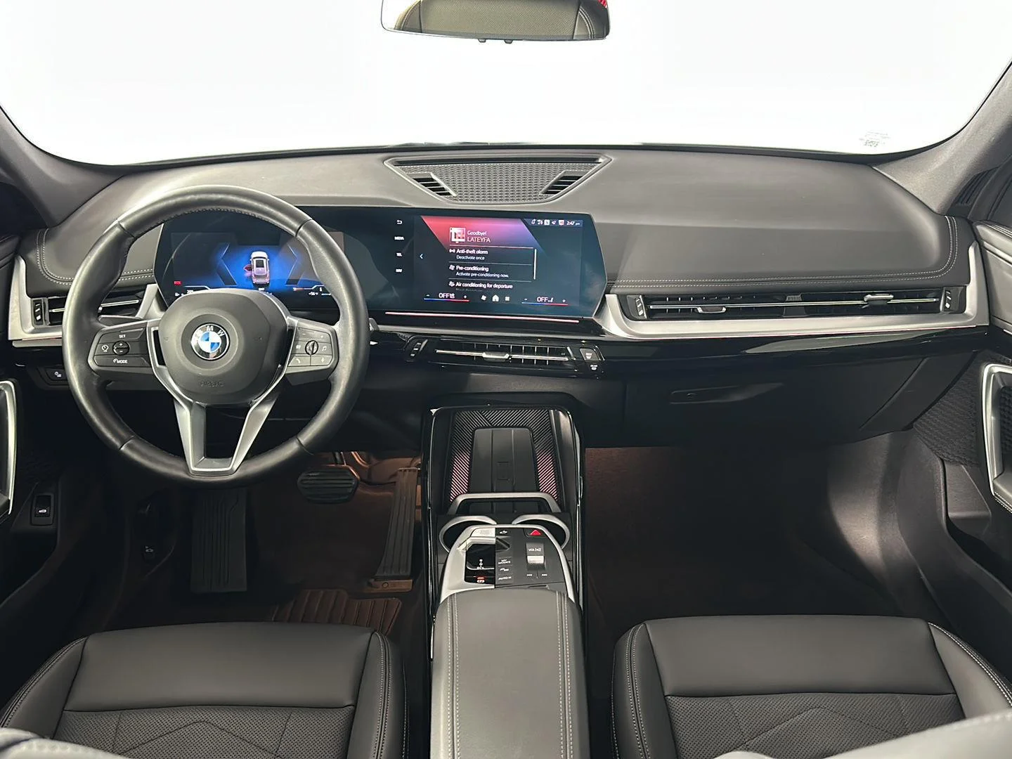 Used 2024 Space Silver Metallic BMW xDrive28i image 2