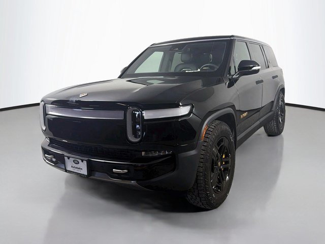 Pre-Owned 2023 Rivian R1S Adventure With Navigation &amp; AWD