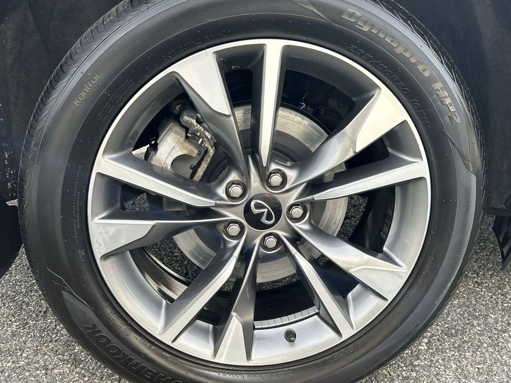 Certified Used 2023 Gray INFINITI LUXE image 12