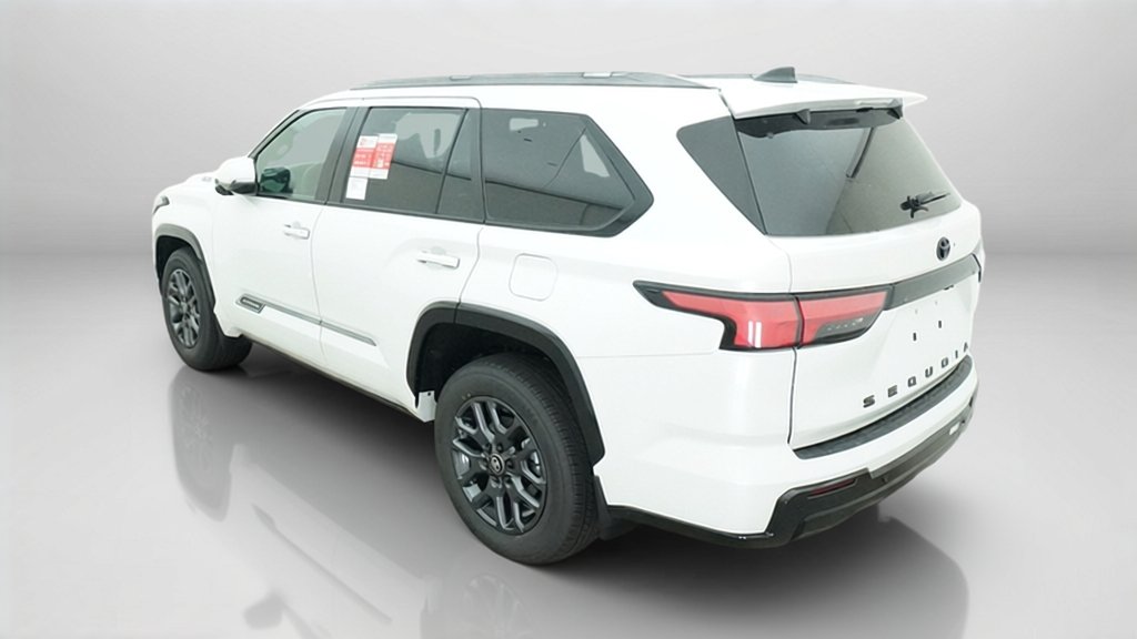 New 2026 Wind Chill Pearl Toyota Platinum image 14