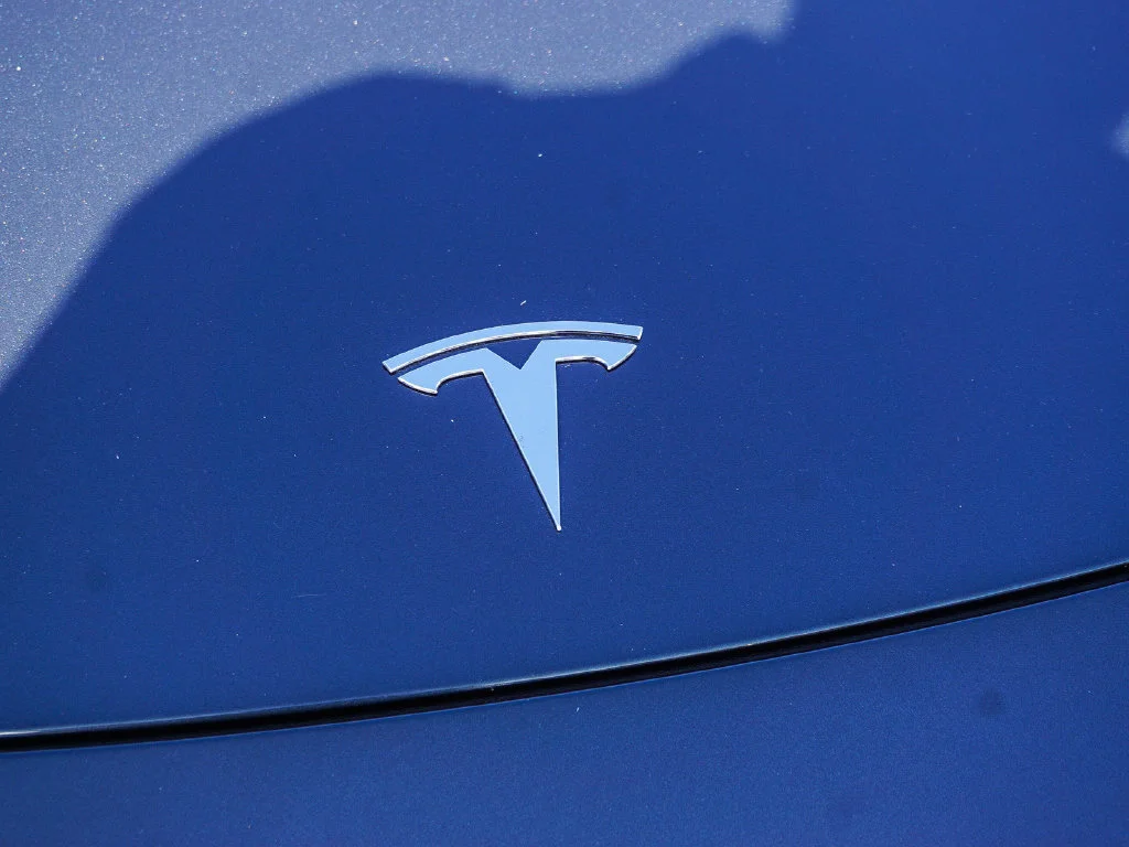 Used 2023 Gray Tesla Standard Range image 12