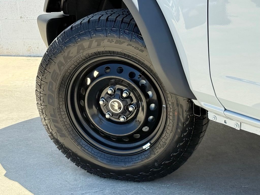 New 2026 Avalanche Gray Ford Big Bend® image 16