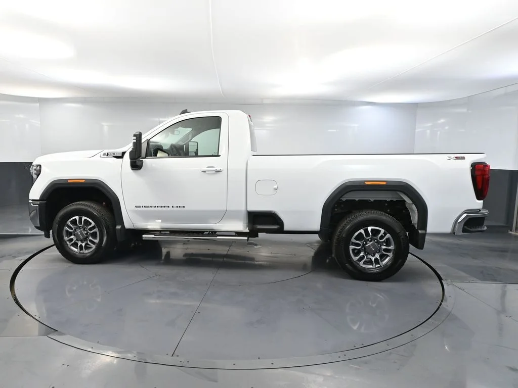 2025 GMC Sierra 3500HD SLE - Photo 11