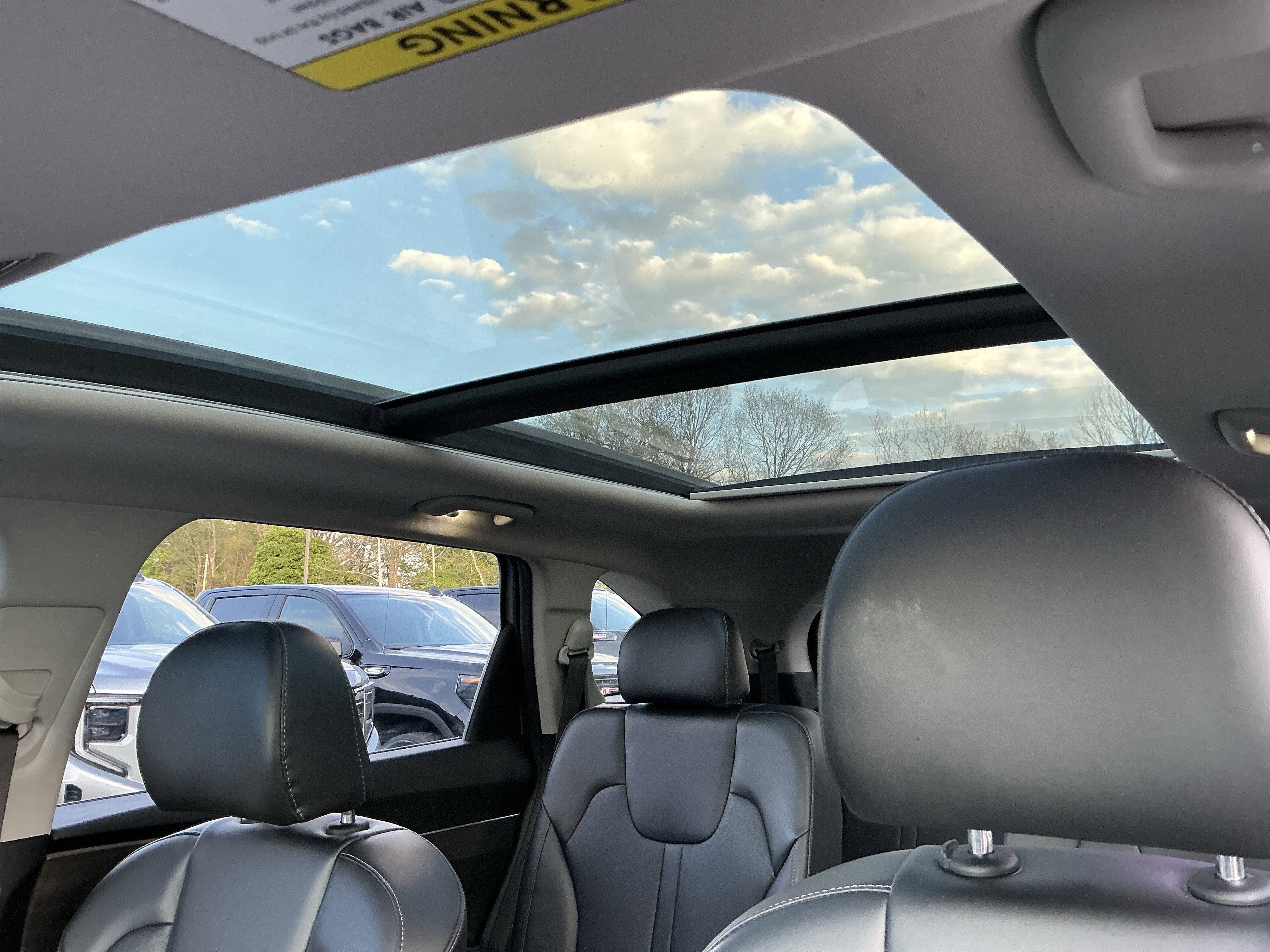 Used 2022 Wolf Gray Kia X-Line EX image 12