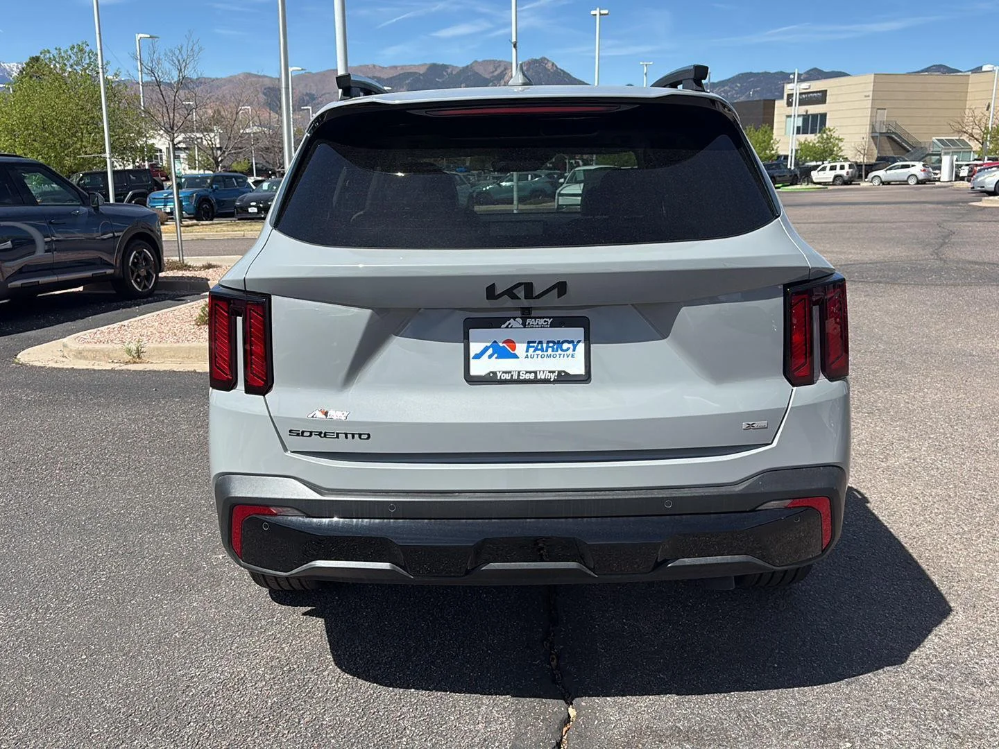 2026 Kia Sorento X-Line EX - Photo 6