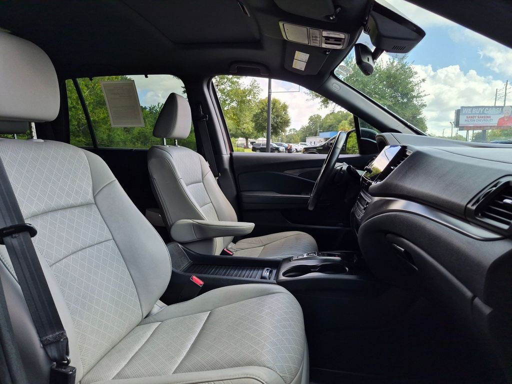 Used 2021 Red Honda EX-L image 31