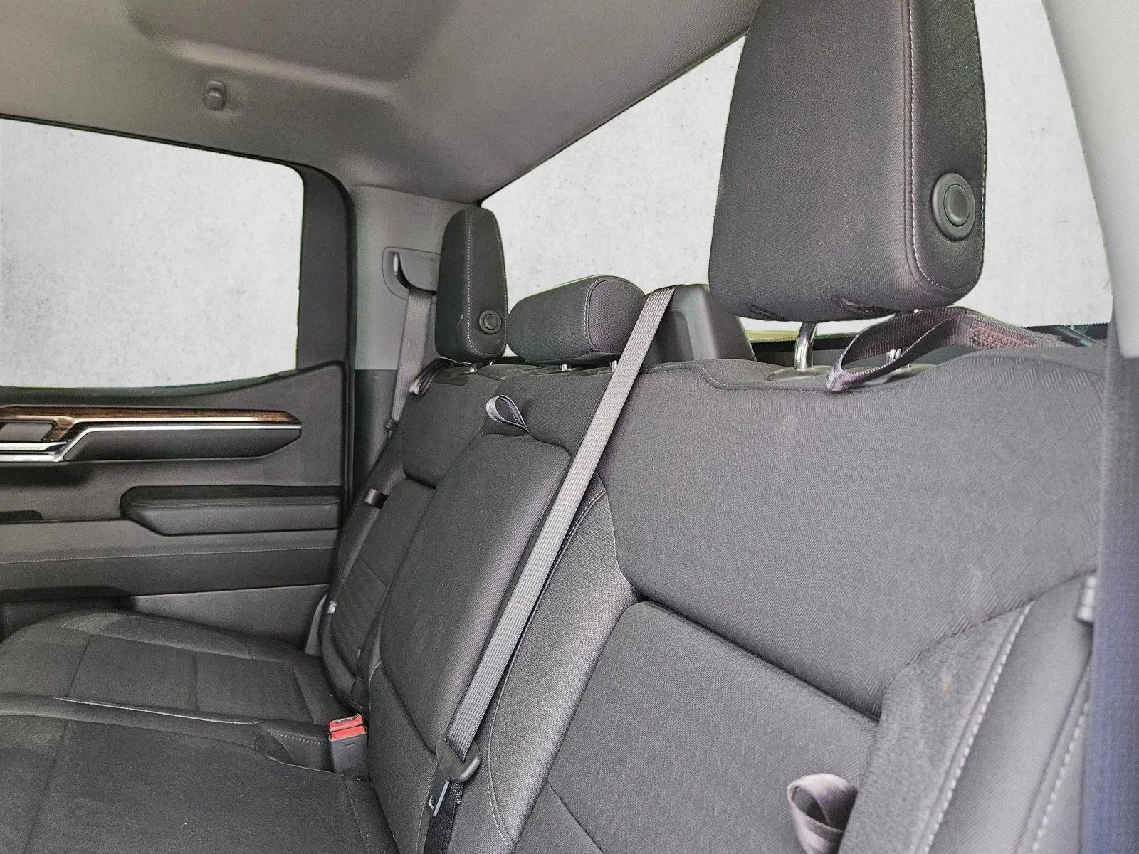Used 2024 Onyx Black GMC Elevation image 22