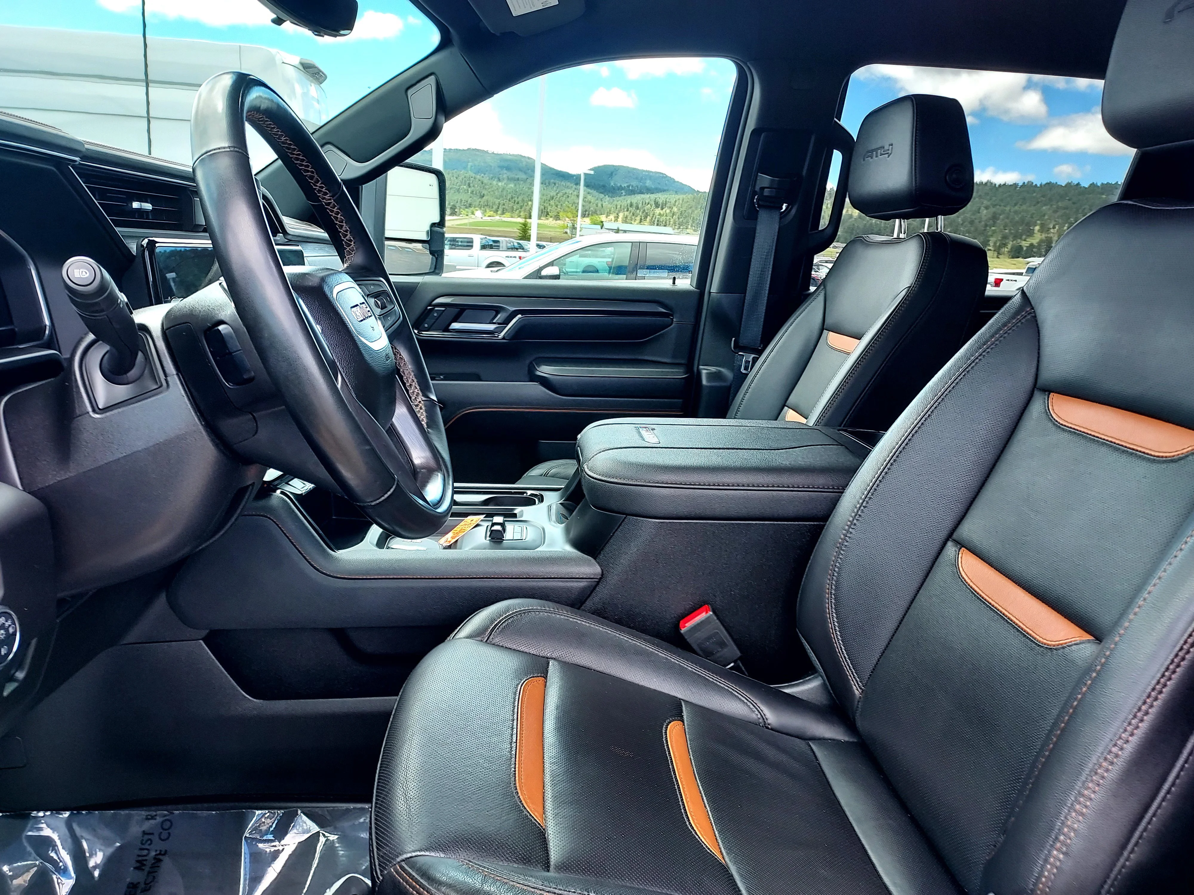 Used 2024 Summit White GMC AT4 image 14