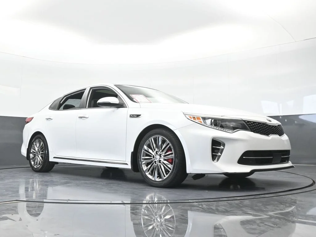 Used 2016 Snow White Pearl Kia SXL image 66