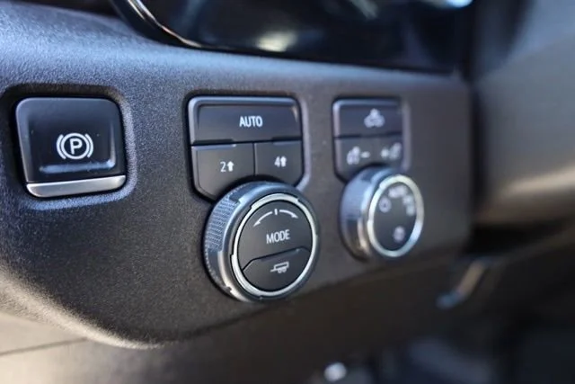 Used 2024 Dark Ash Metallic Chevrolet LT (2FL) image 18