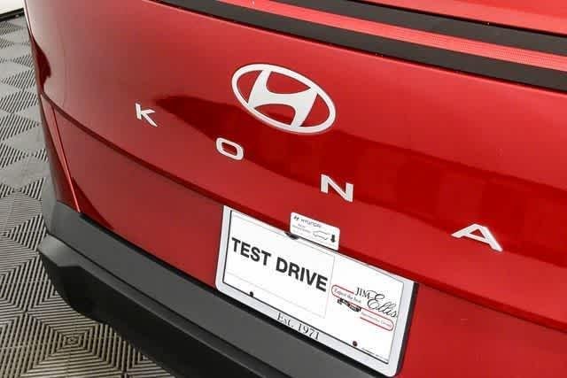 New 2026 Ultimate Red Metallic Hyundai SEL Sport FWD image 23