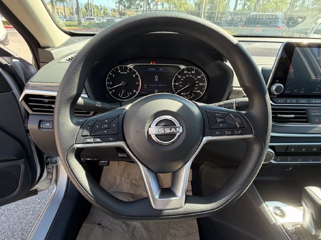 New 2026 Brilliant Silver Metallic Nissan SV image 17