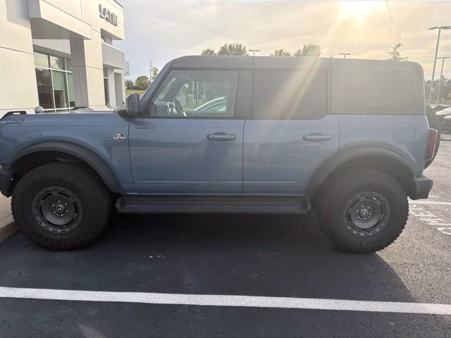Used 2025 Gray Ford Outer Banks image 3