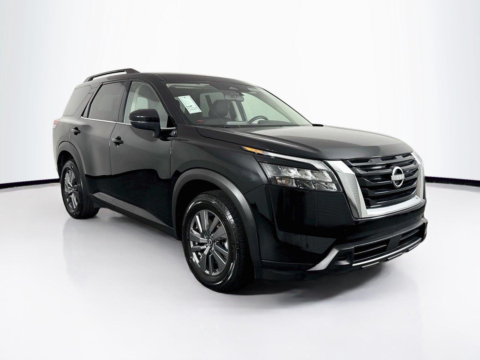 Used 2024 Super Black Nissan SV image 9