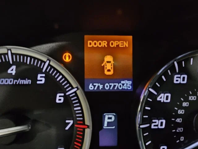 Used 2015 Gray Acura Base image 31