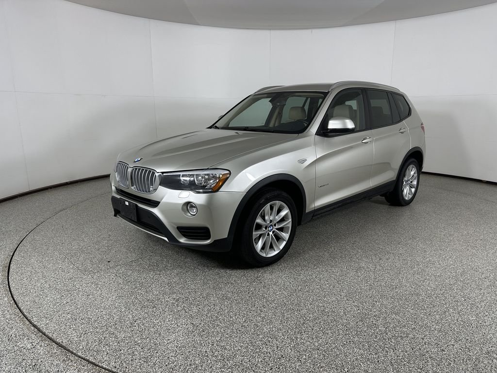Used 2016 Silver BMW xDrive28i image 1
