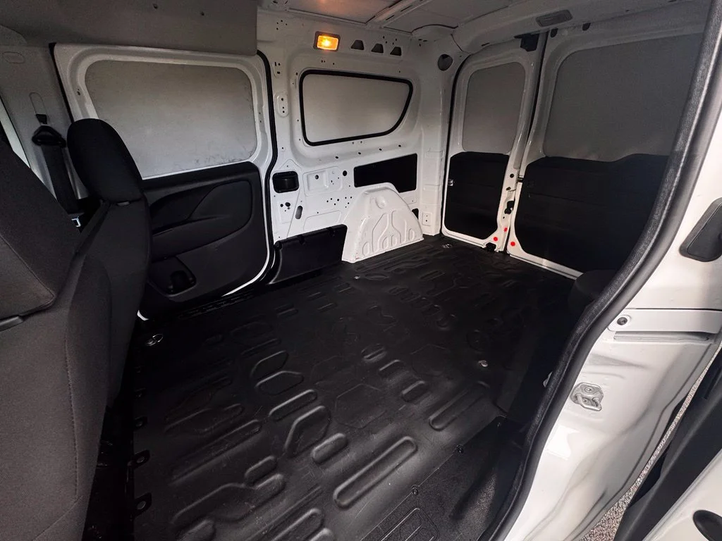Used 2021 White Ram Tradesman image 22
