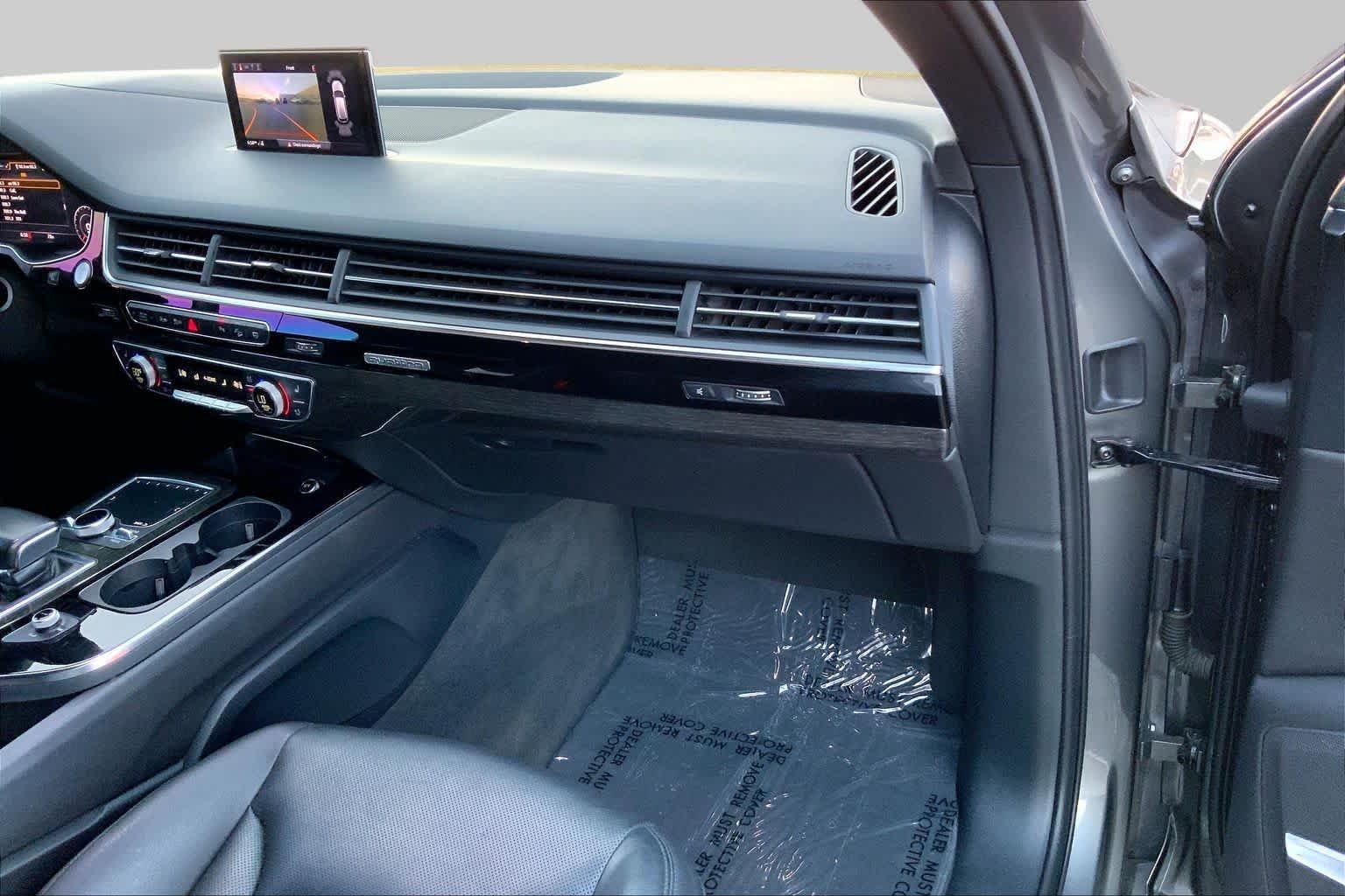 Used 2018  Audi Prestige image 18