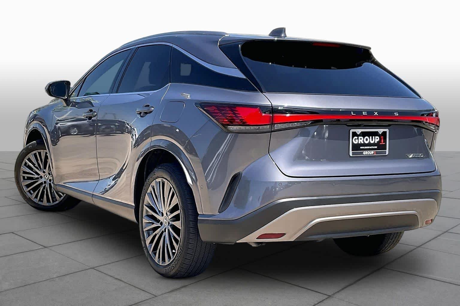 Used 2023 Nebula Gray Pearl Lexus Luxury image 10