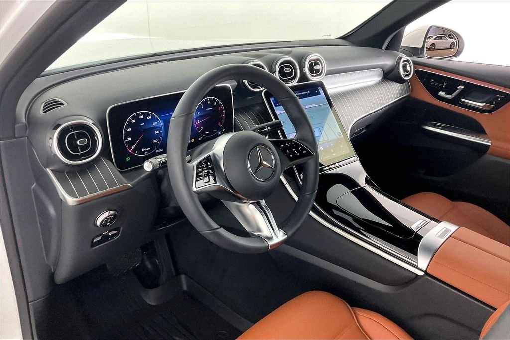 2026 Mercedes-Benz GLC Base - Photo 11