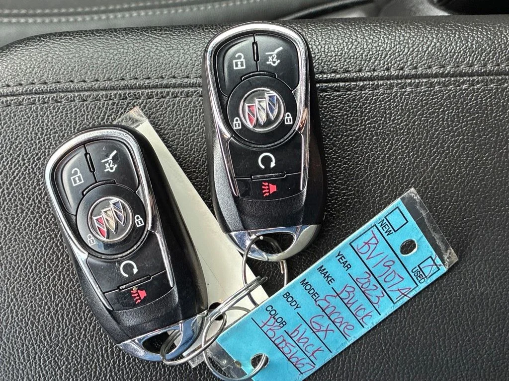 Used 2023 Black Buick Select image 30