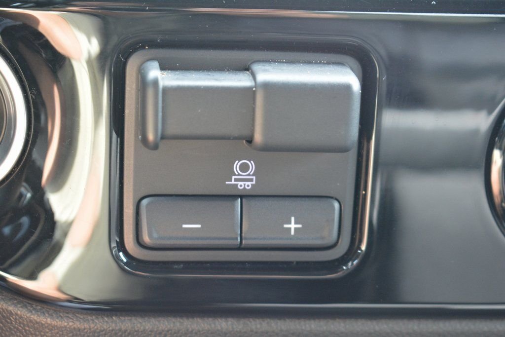 2024 Chevrolet Silverado 2500HD LT - Photo 18