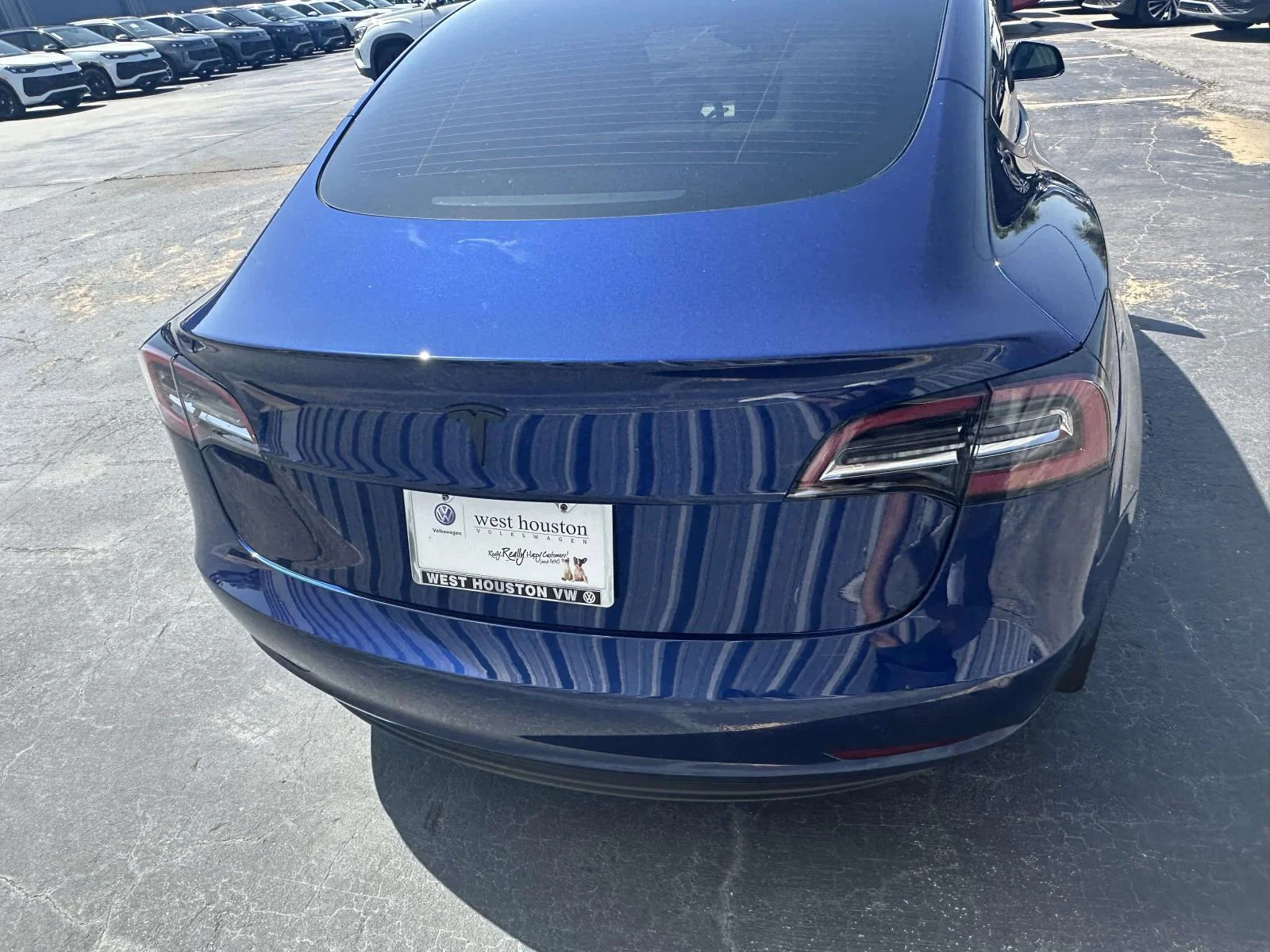 Used 2022 Blue Tesla RWD image 8