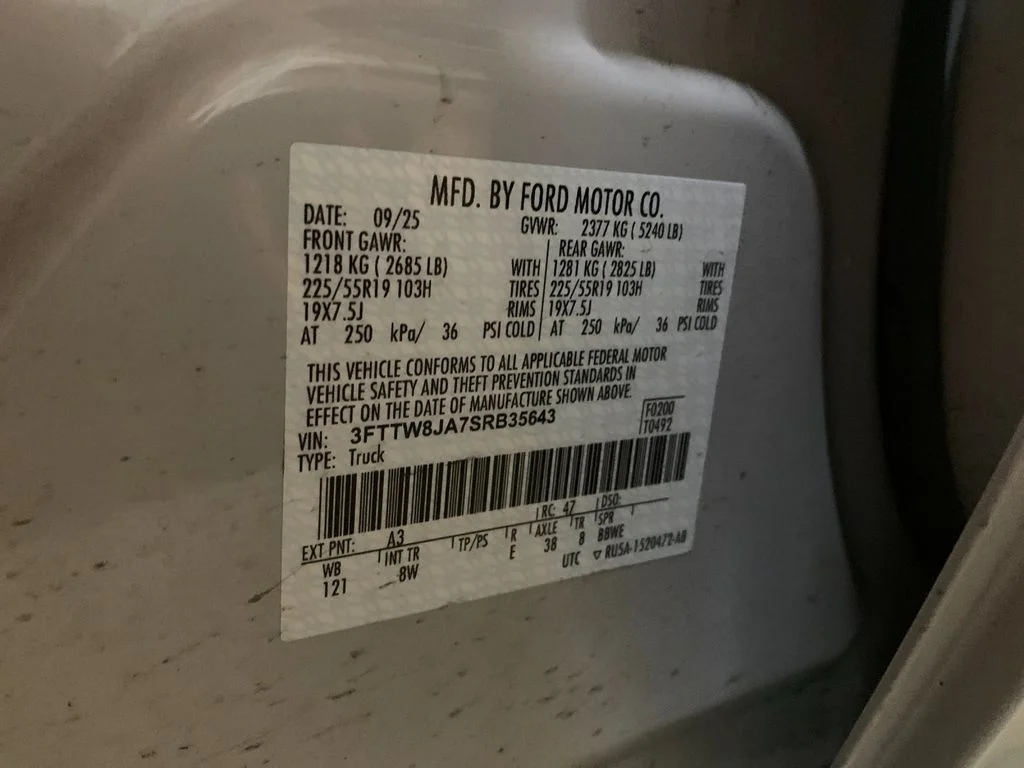 Used 2025 White Ford XLT image 34