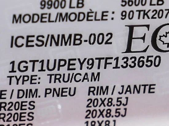 Used 2026 Volcanic Red Tintcoat GMC AT4 image 29