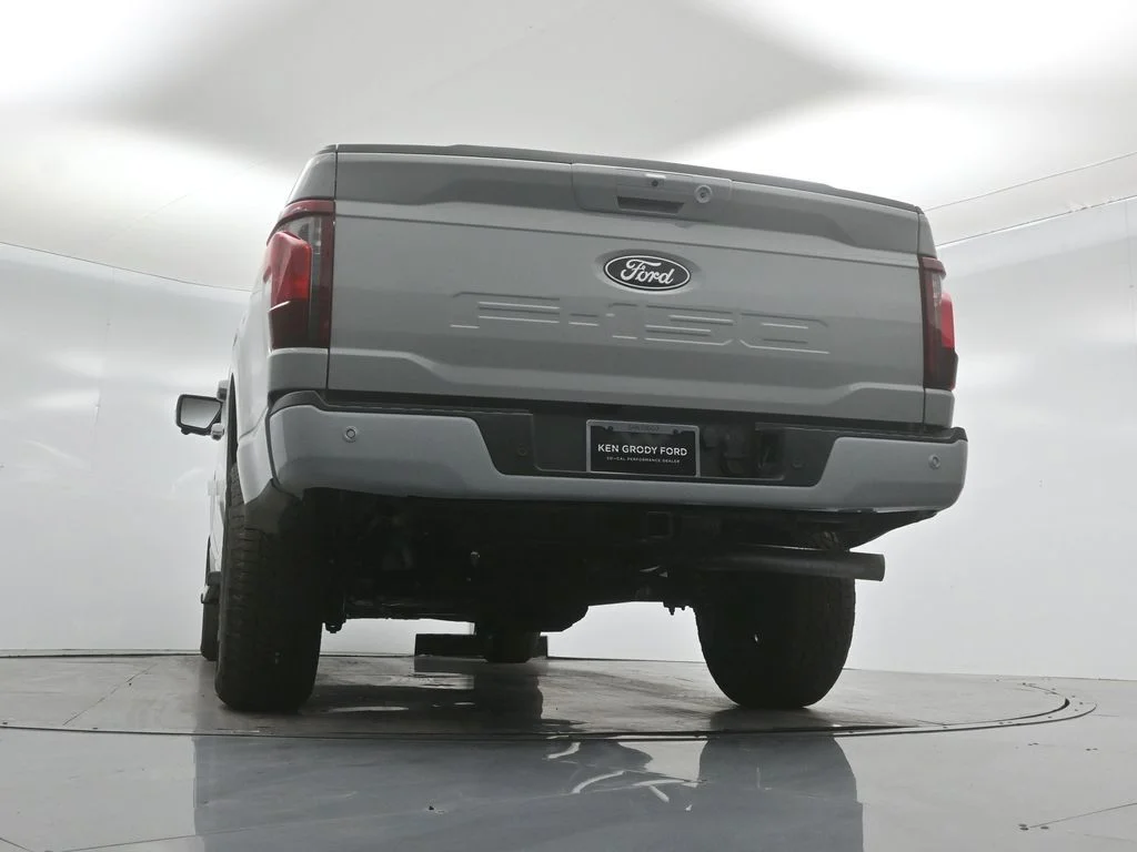 New 2026 Avalanche Ford XLT image 43