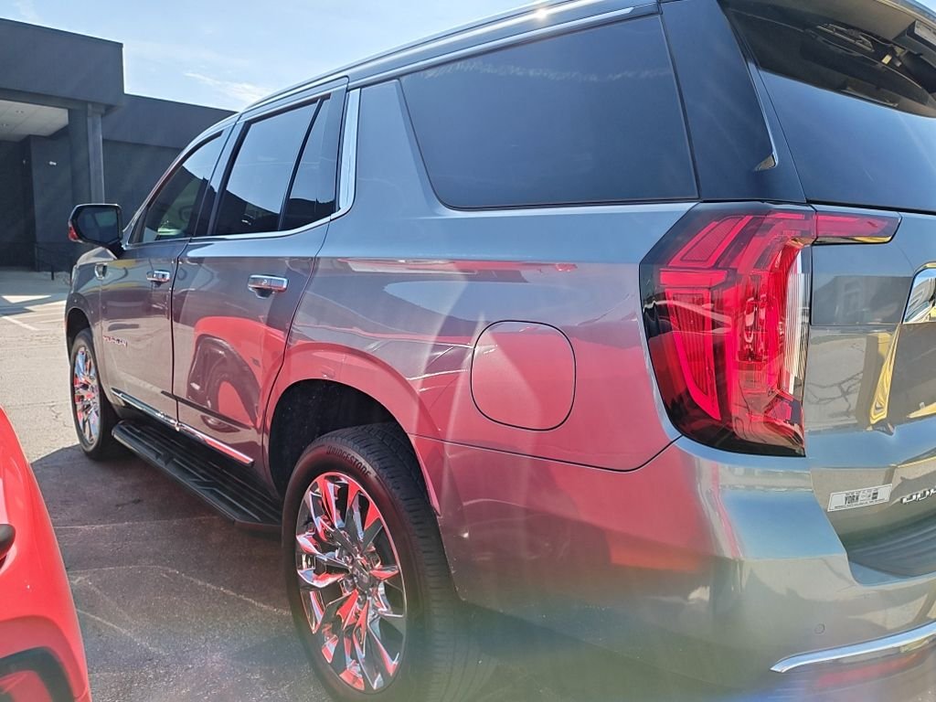 Used 2022 Gray GMC SLT image 6