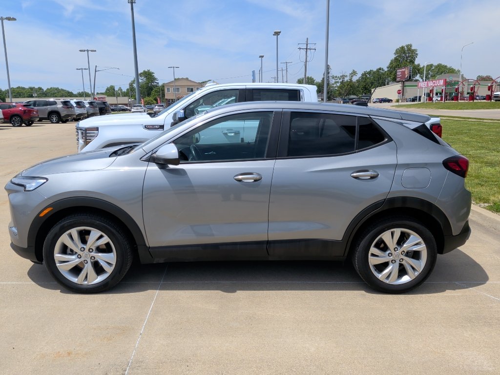 2025 Buick Encore GX Preferred's photo