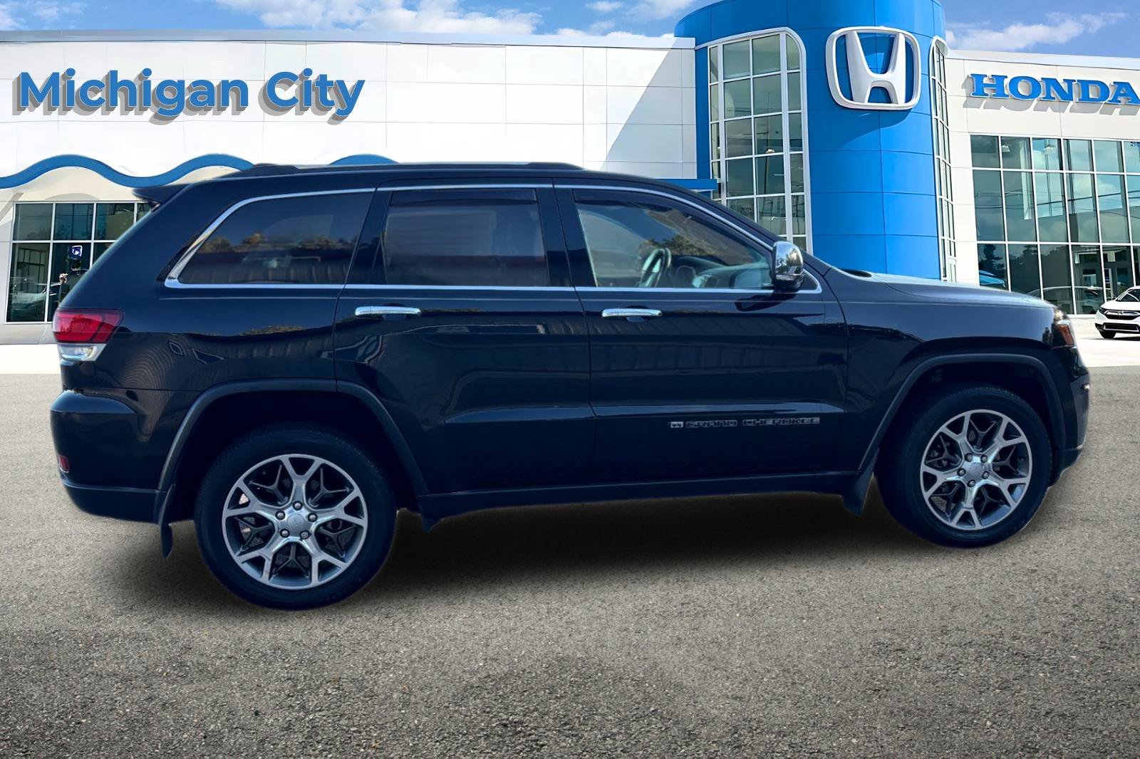 Used 2022 Black Jeep Limited image 6