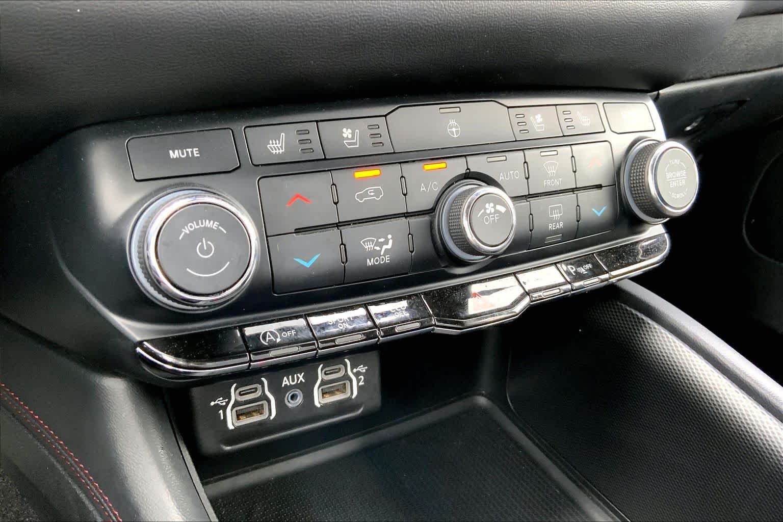 2024 Dodge Durango GT - Photo 35