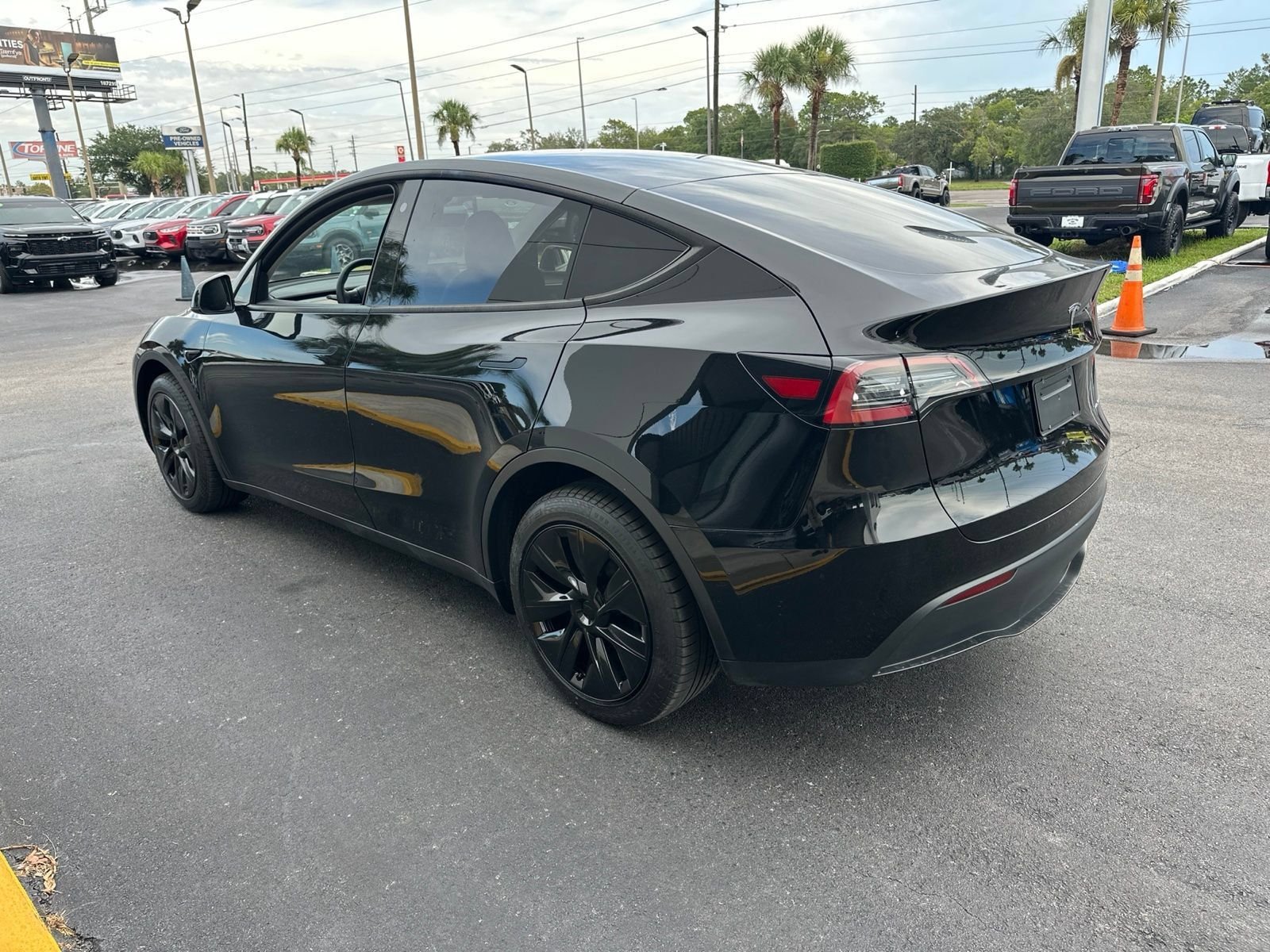 Used 2023 Black Tesla Long Range image 7