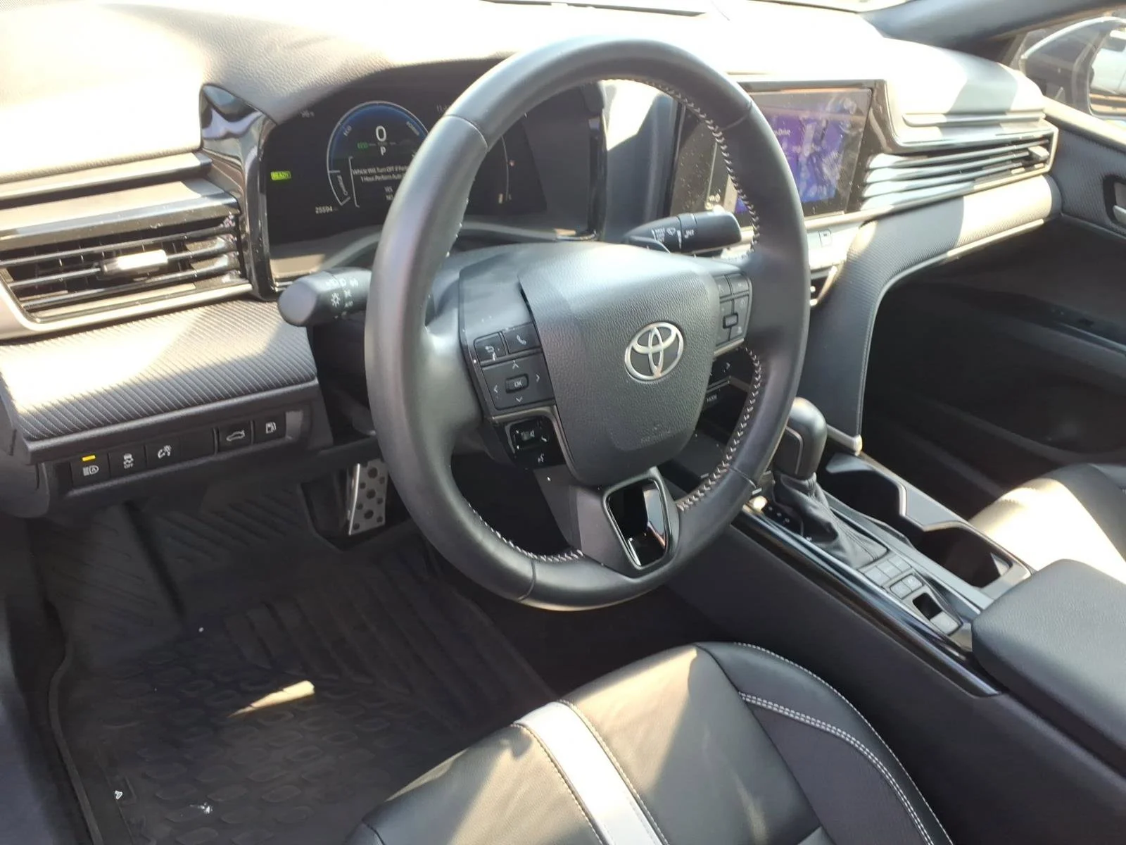 Used 2025 Midnight Black Metallic Toyota SE image 8