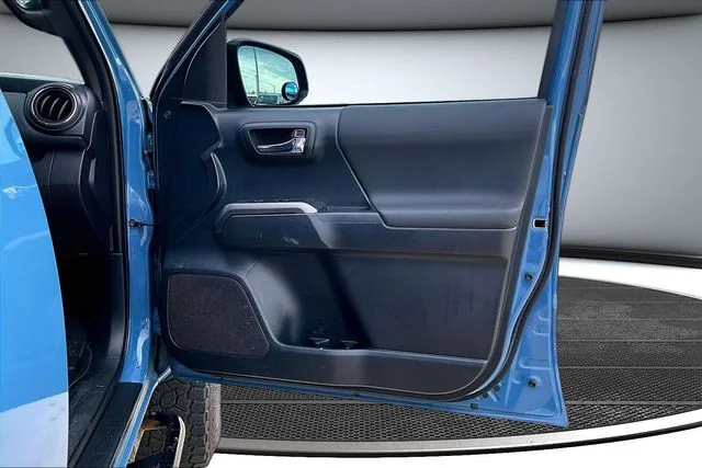 Used 2018 Blue Toyota TRD Pro image 29