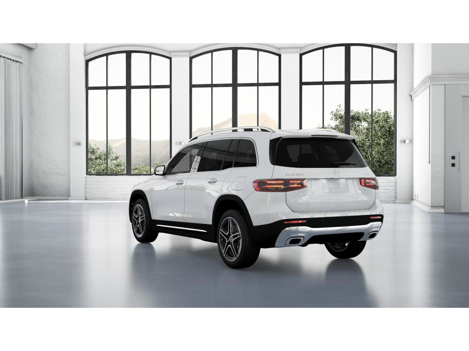 Used 2026 Polar White Mercedes-Benz GLB 250 image 12